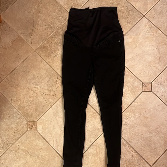 Loft black, maternity jeans, size 6 petite - Picture 2 of 5